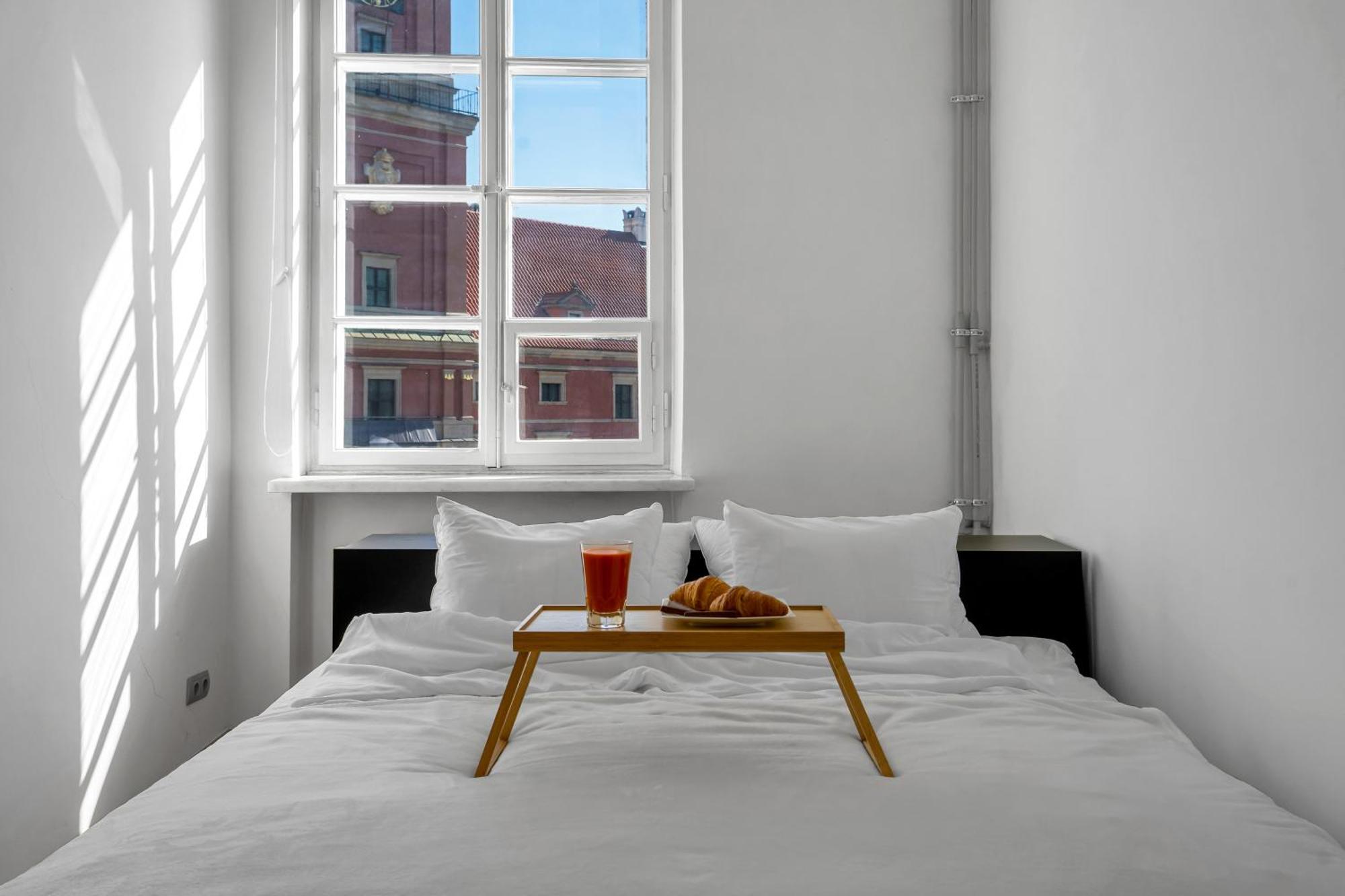 Apartment Castle - Prime Location, Historic Center, Castle View, Fast Internet - By Rentujemy Warschau